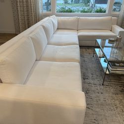 RH Modena Sectional 