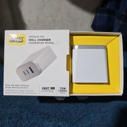 Otter Box 75W Wall Charger 4 Ports
