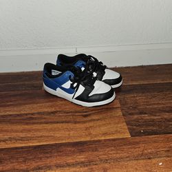 Blue Black And White Nike Dunks