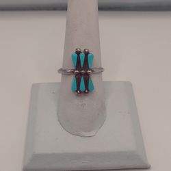 Zuni Vera HALUSEWA Petit Point Turquoise Ring Signed Sz9