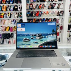 MacBook Pro 16-inch 2021 m1 16Ram 1TB
