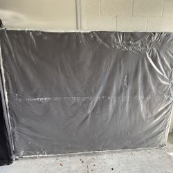Queen Box spring 2 Available 
