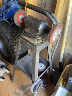 Stationary Buffer With Stand