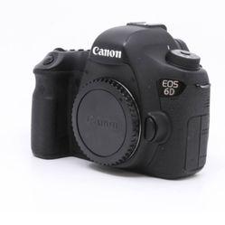 Canon EOS 6D W/50 mm Lens & Accessories 