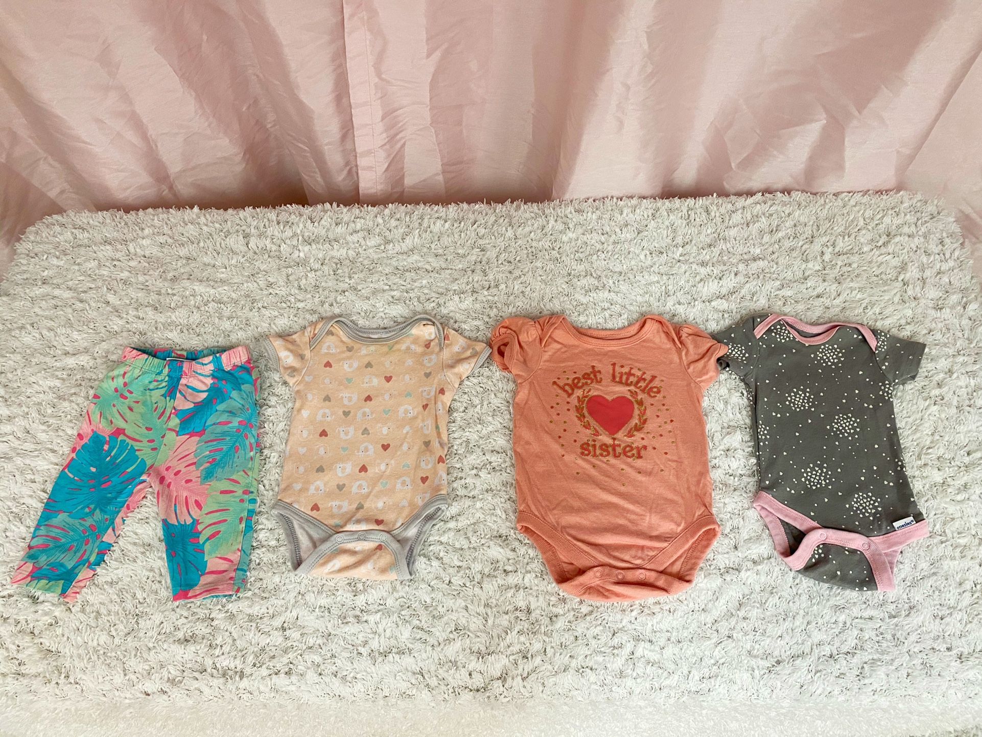 Baby Girl 0-3 Months Clothes Lot