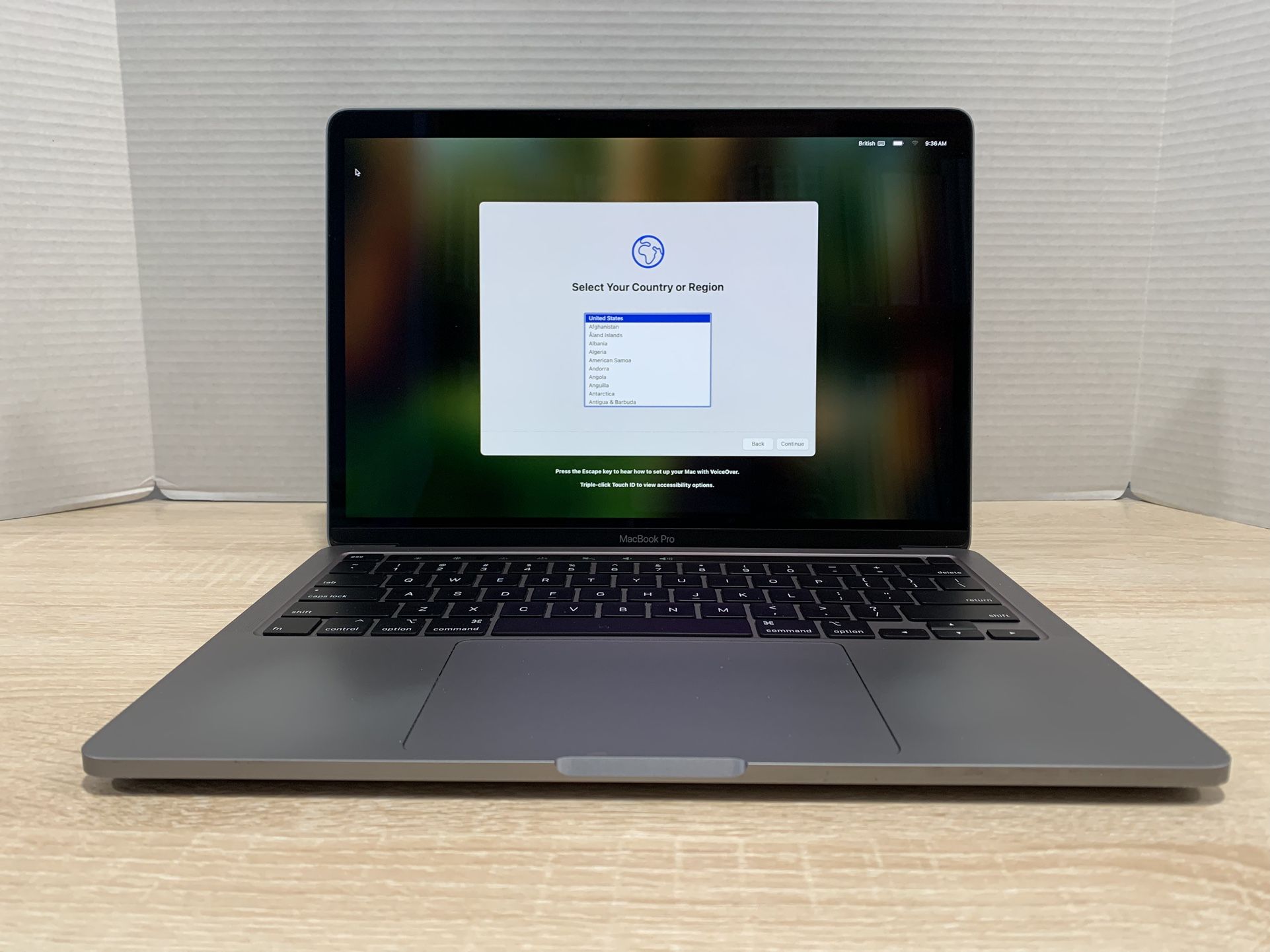 $500, i7/16GB/512GB, 2020 MacBook Pro 13", Touch Bar, factory upgrades worth $600