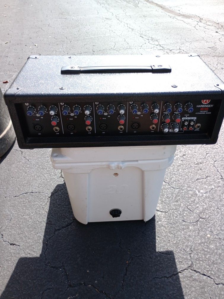 HARBINGER M120 120Watt 4 Channel Mixer