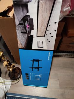 Peerless-AV Smart Mount Tilt TV Wall Mount