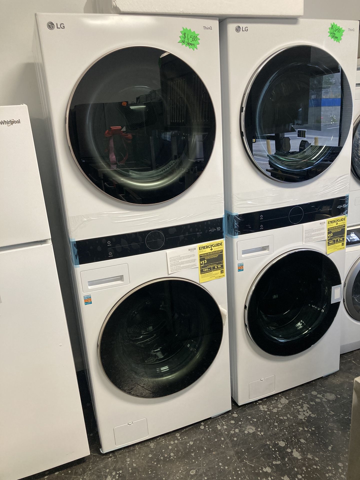 LG Washer Dryer Tower👚👔👖👙