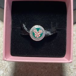 Mickey Peppermint/Gingerbread Pandora Charm.