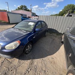 2007 Hyundai Accent - Parts Only #TE2
