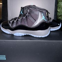 Jordan 11 “Gamma”, Grade-School Size: 5.5y