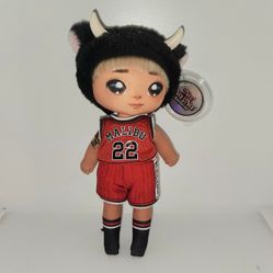 Na! Na! Na! Surprise fashion doll with tag