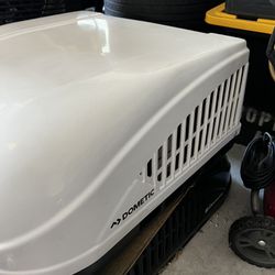 Dometic 13.5k Btu Ac For Rvs And Motorhomes 