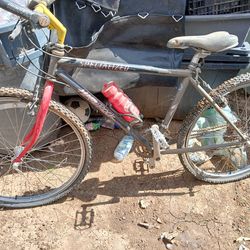 Specialized Hardrock Mountain Bike