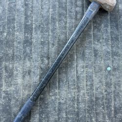 10 LB Sledgehammer 
