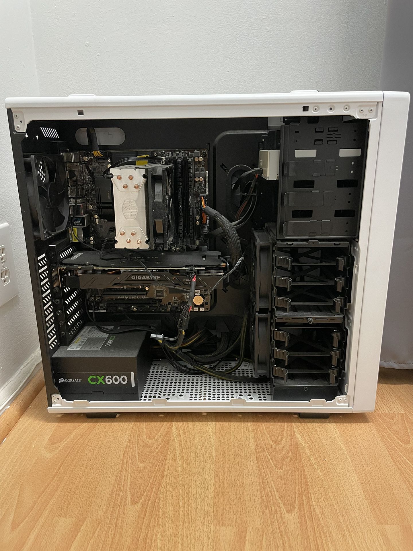 Computer Parts + Corsair Tower for Sale Brooklyn, NY - OfferUp