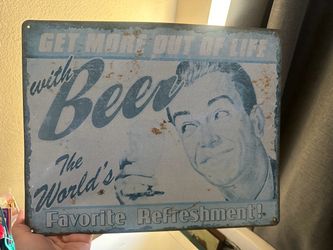Vintage-Style Beer Tin Metal Wall Sign