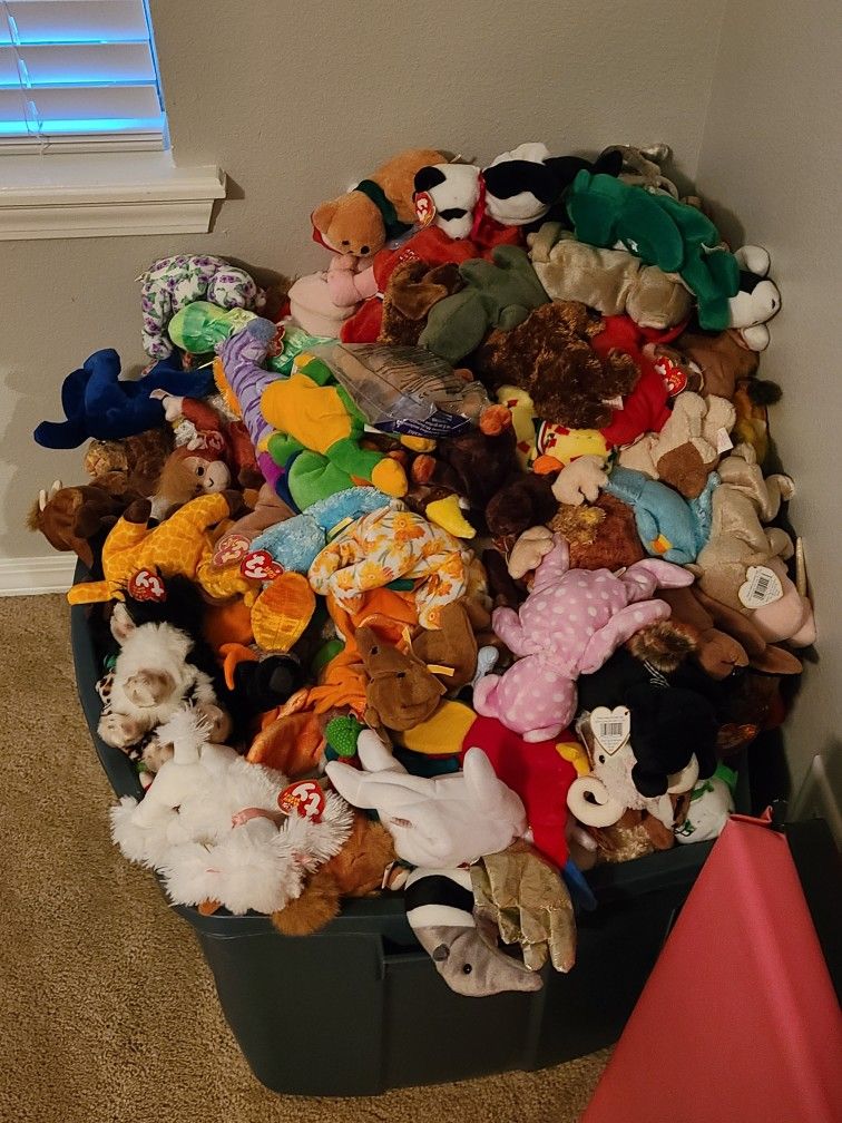 375 Total Ty Beanie Babies