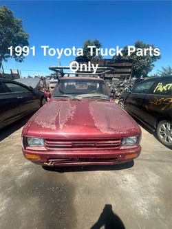 1991 Toyota Pick Up Parts Only