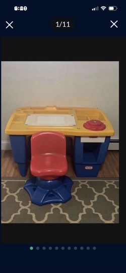 Toddlers desk
