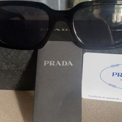 prada glasses