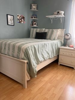 Bedroom Set
