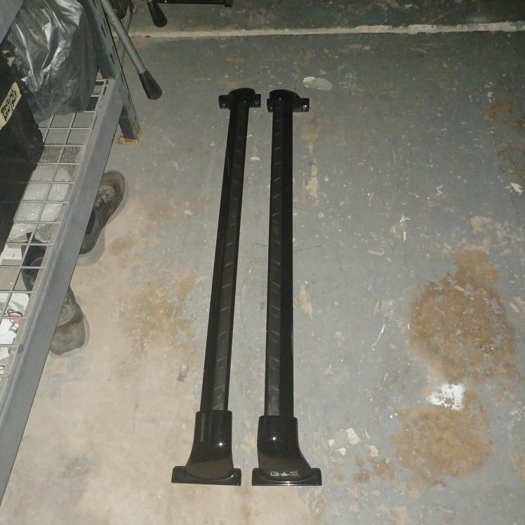 Nissan Pathfinder Roof Cross Bars