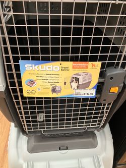 Medium dog travel kennel