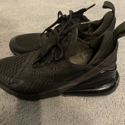 Nike shoes size 7 youth