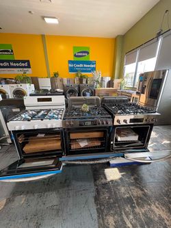New stoves with 1 year warranty 0$ down payment