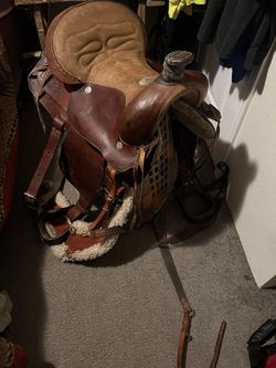 Saddle