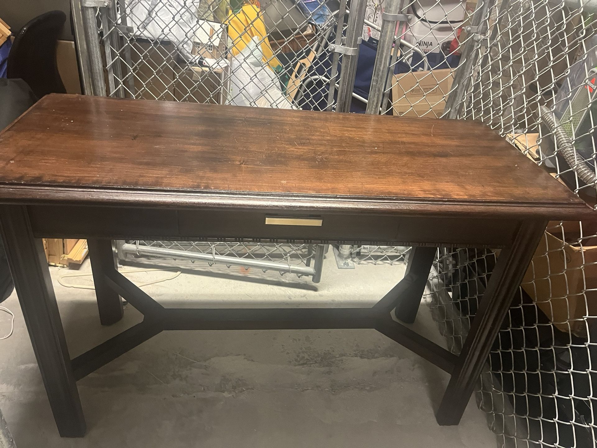 Wooden Desk W Drawer