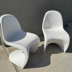 Two Verner Panton for Vitra -Modern Danish White Panton Chair - Vintage Set