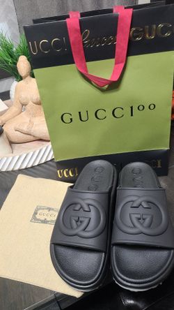 GG WOMEN'S INTERLOCKING GUCCI SLIDE SANDAL