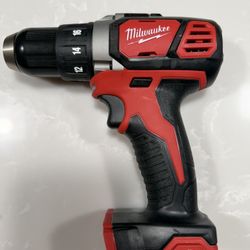 M18 18V Lithium-Ion Cordless Dril      