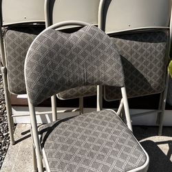 Set of 4 Samsonite Folding Chairs With Fabric Seat