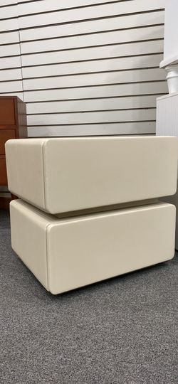 Scandinavian Off-White Pine Leather 2-Drawer Nightstand