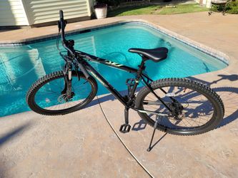 Polygon Cascade 4 W/ Tubeless Setup