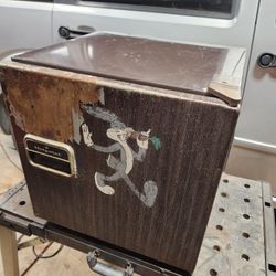 Small Mini Fridge 