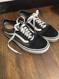 Classic Black Old Skool Vans