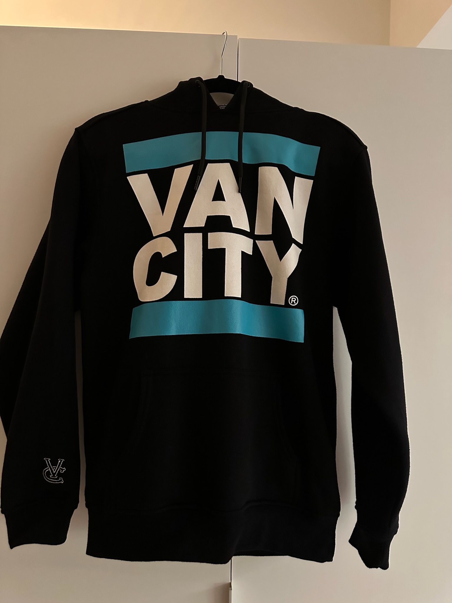 🔥 Vancity Originals 25th Anniversary Hoodie — Vancouver Exclusive (Size S) 📍 Pickup only — San Francisco 94105