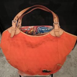 Dooney & Bourke Tote 