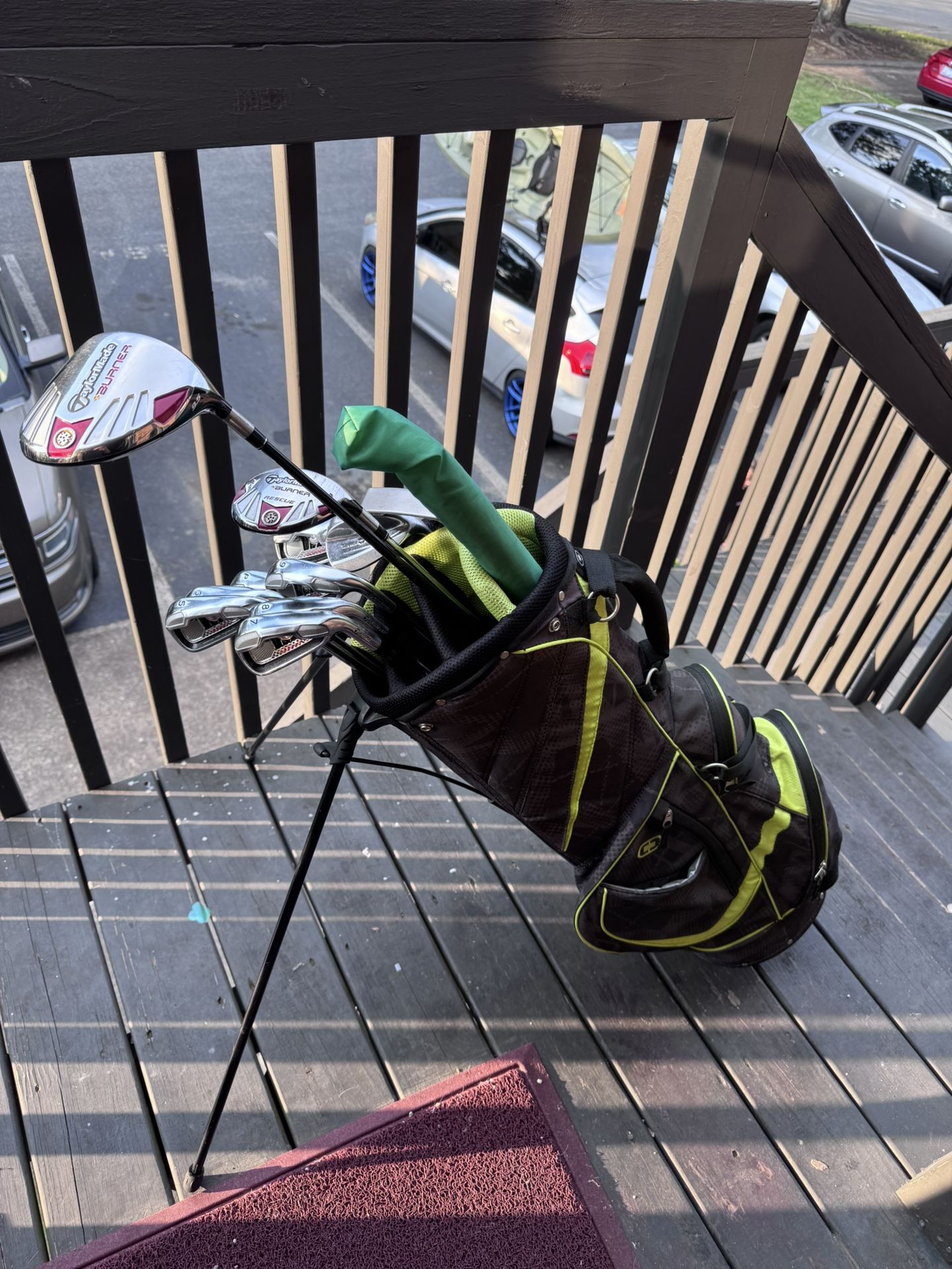 Complete golf set