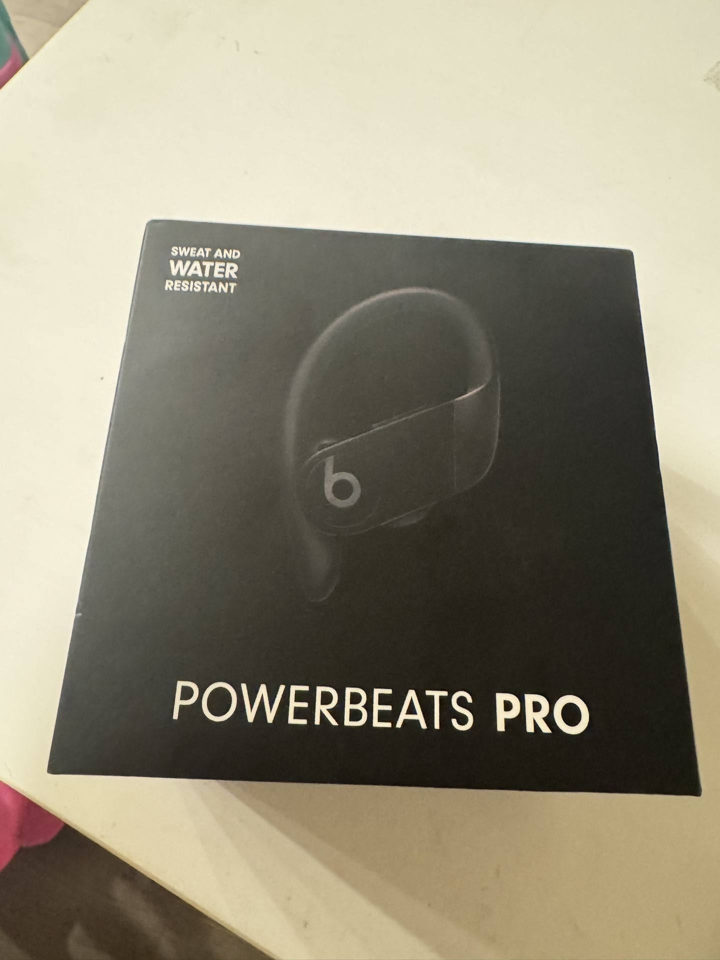 POWERBEATS PRO Sweat And Water Resistant