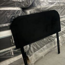 Full Size Headboard Black Color Open Box Offers $80 💕Available All Sizes