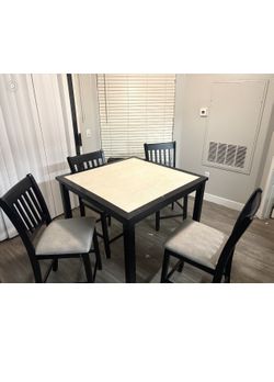 dining room table and chairs 
