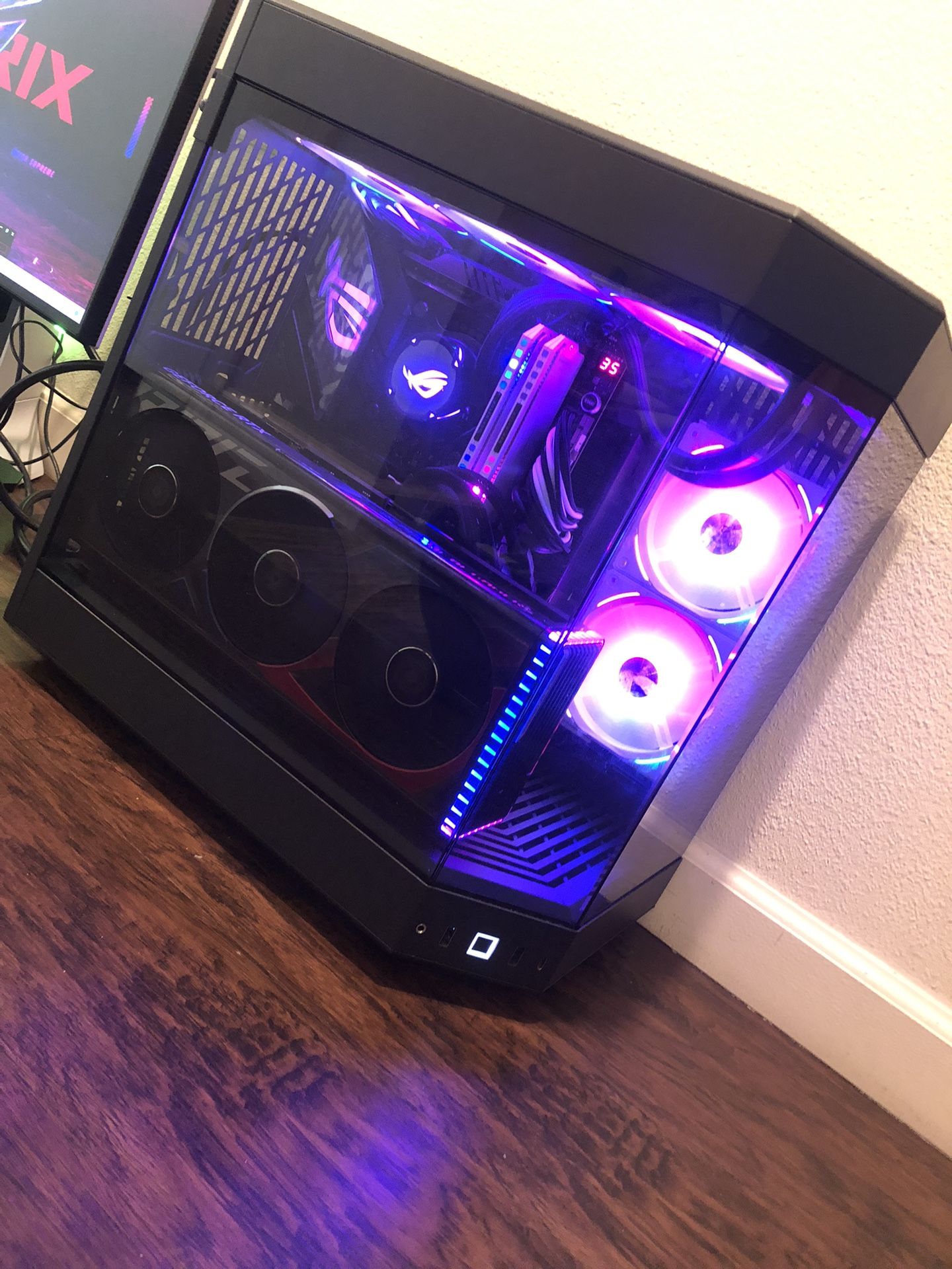 Custom ROG 13th Gen. i9 32GB Ram 2TB SSD+8TB RTX 4090 24GB (ATTENTION ...
