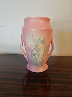 Hull Pottery Pink Matt Glaze Thistle Vase