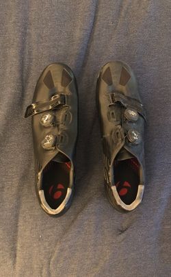 Size 14 Bontrager XXX Carbon Road Shoes, Lighlty used